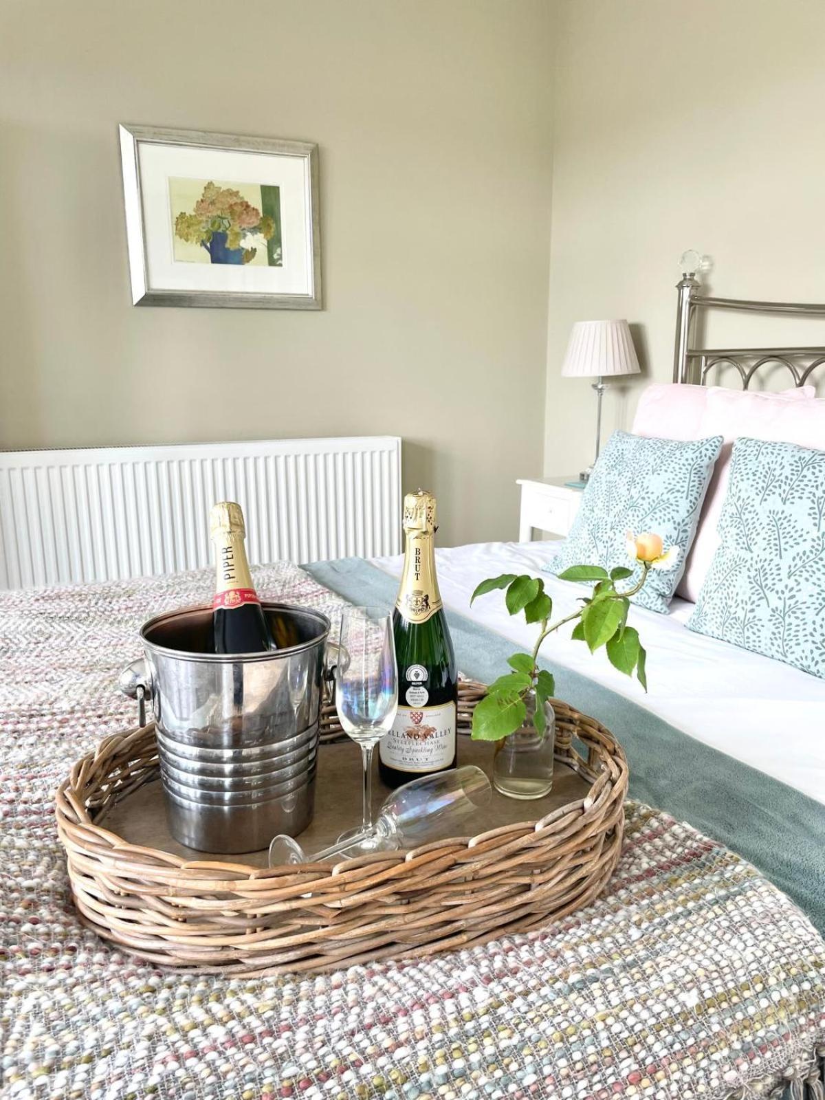 Marston Croft B&B マーケット・ハーバラ エクステリア 写真